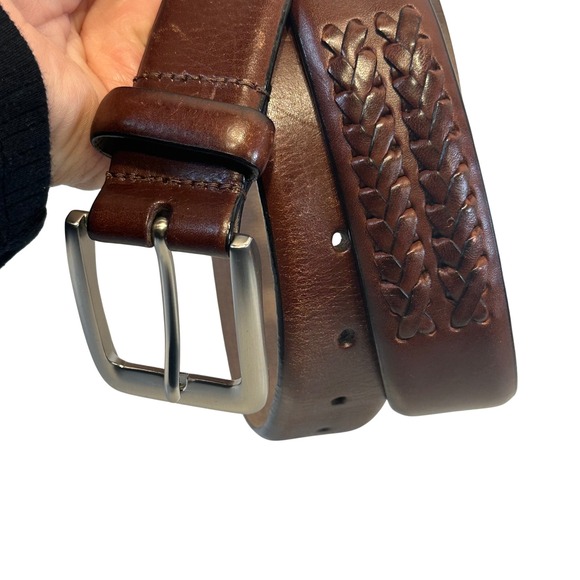 Tommy Bahama Mens Brown Genuine Leather Woven Belt Silver Buckle Size 36 - Picture 10 of 13